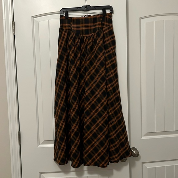 NWT Scarlet Darkness Plaid High Waist Maxi Skirt - Picture 3 of 8